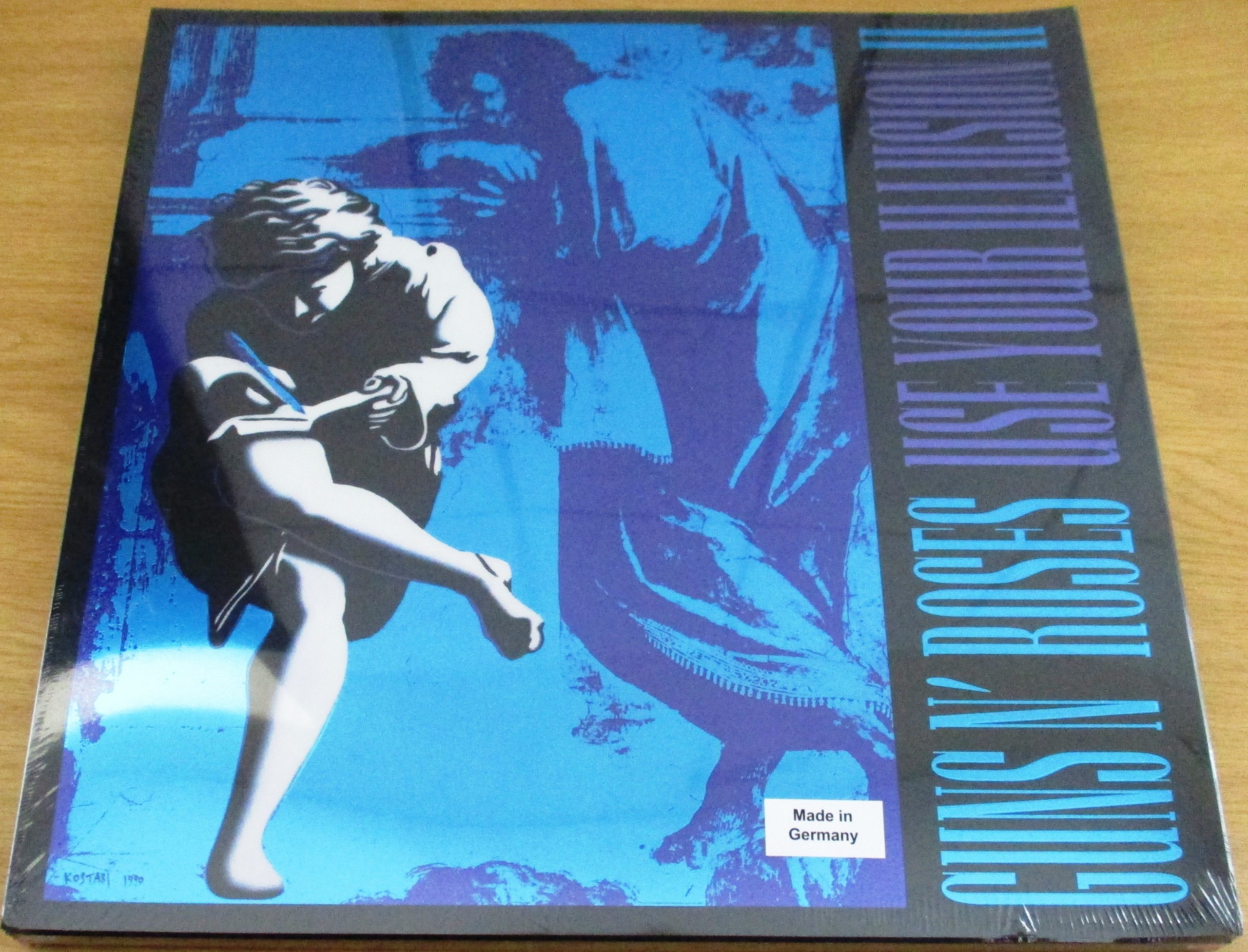 GUNS N' ROSES Use Your Illusion I & II 4xLP # 4454 - Image 4