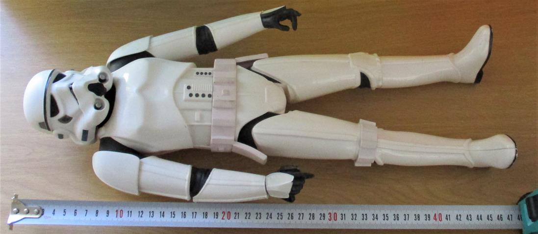 STAR WARS Stormtrooper 18 inch figurine no original packaging - Image 4